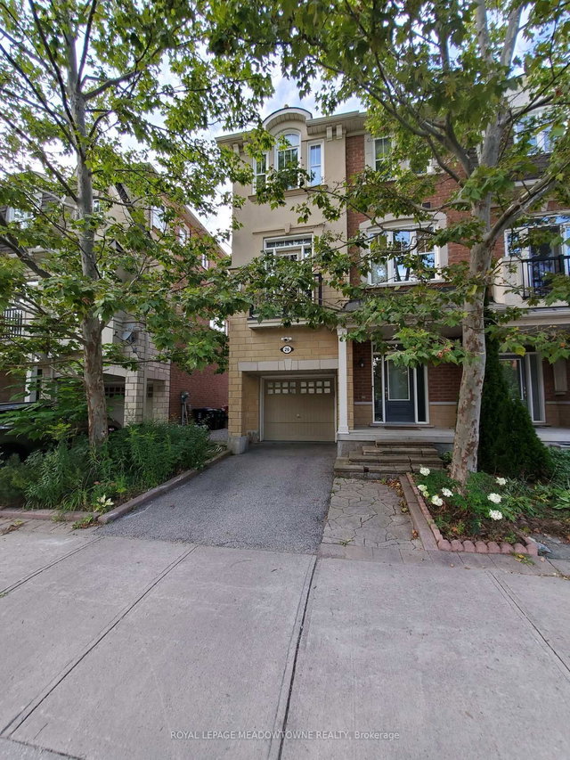 26 Yates Avenue