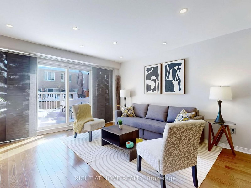 49 Wilkes Cres, Toronto, M1L 0B4 | Image 3