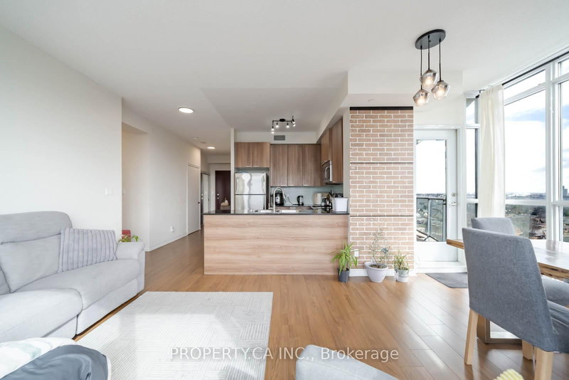 home for lease on 1509-1328 Birchmount Road