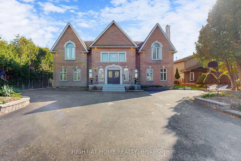 26 Ontoro Blvd, Ajax, L1Z 1X6 | Image 3