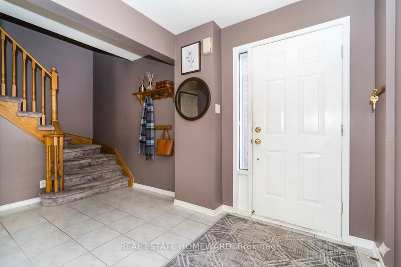 1941 Pine Grove Ave, Pickering, L1V 6R4 | Image 3
