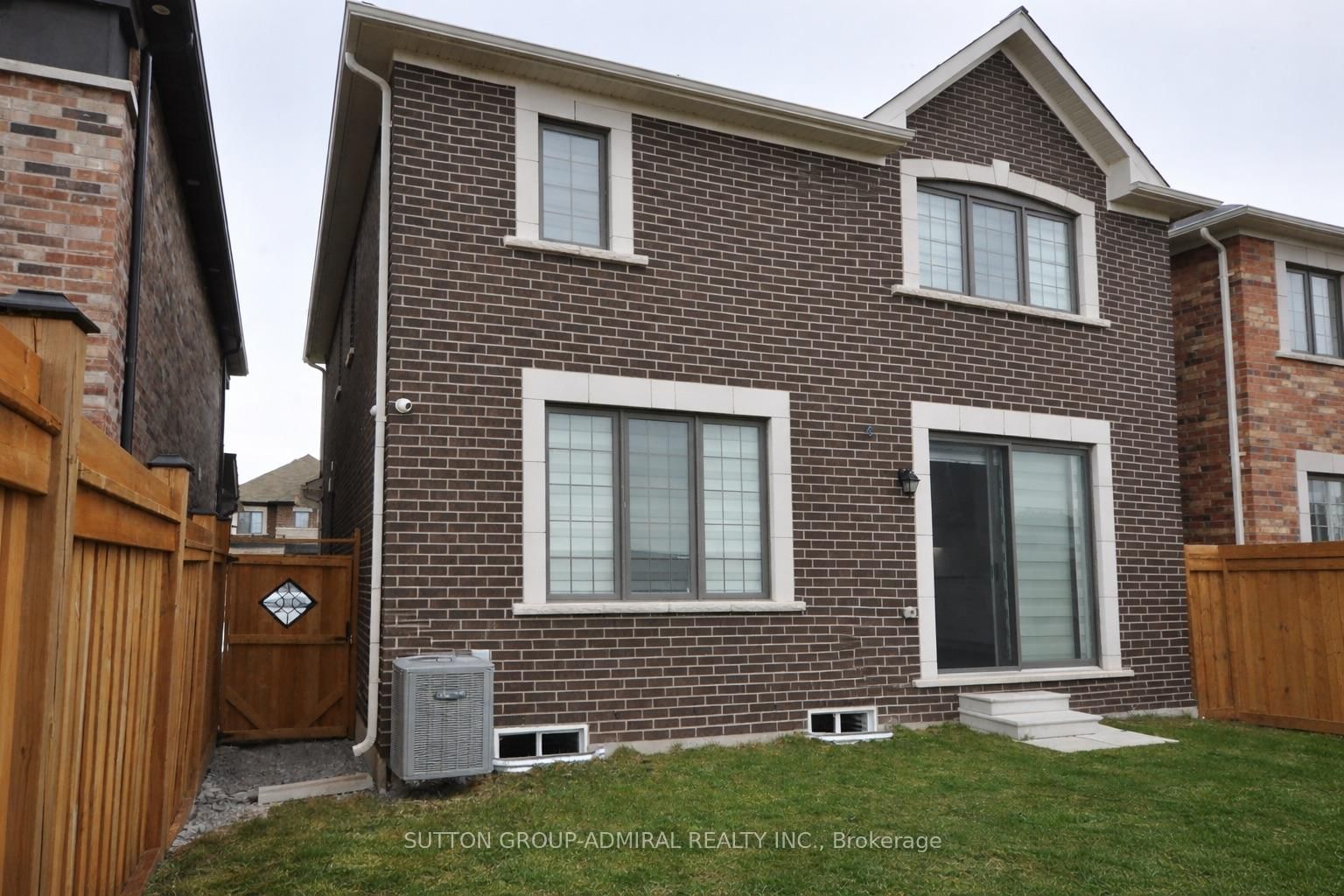 Detached House for sale at 65 BARKERVILLE Drive, Whitby, Ontario, L1P 0L8 - Rural Whitby - MLS: E12936046