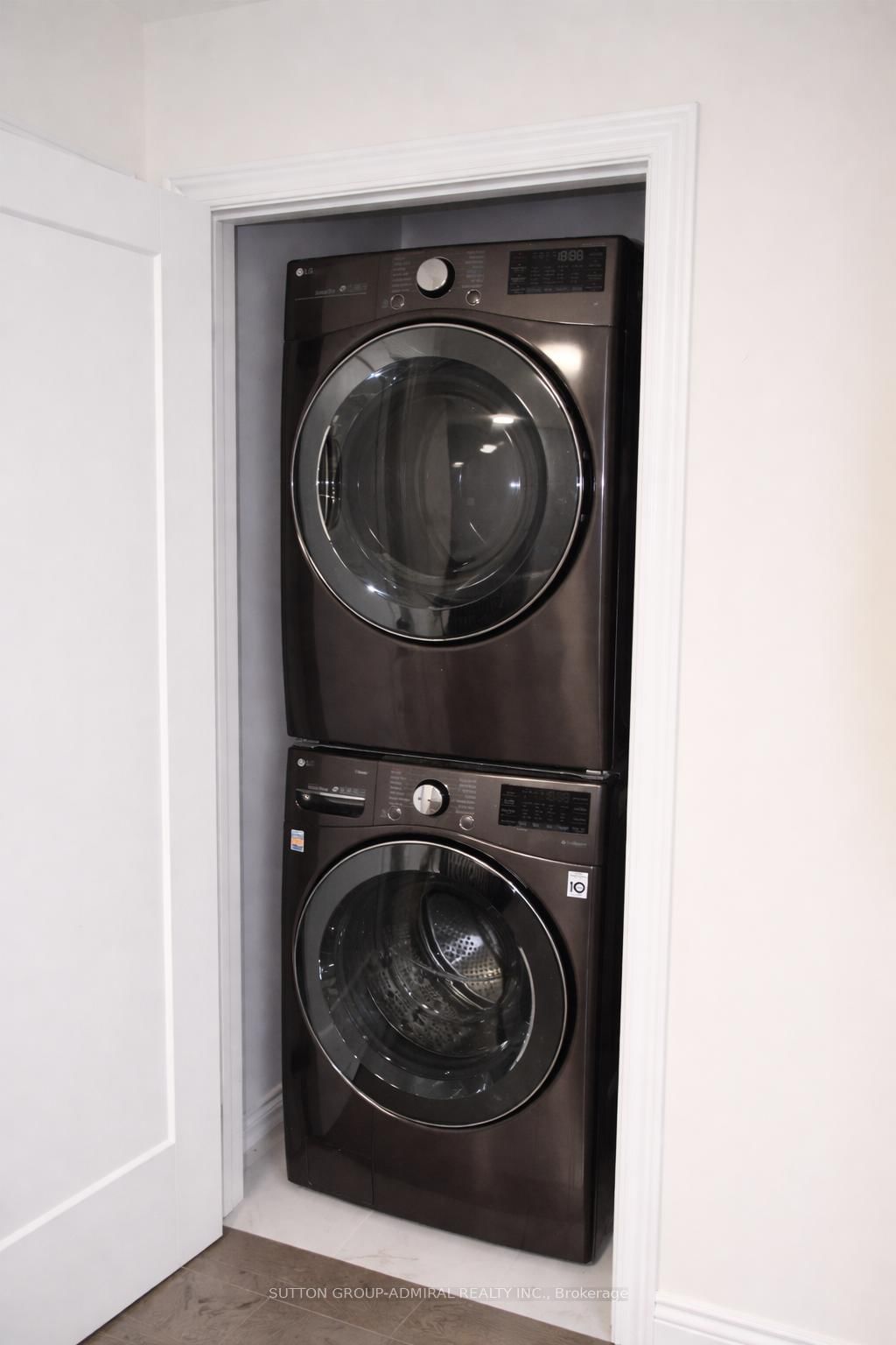 Detached House for sale at 65 BARKERVILLE Drive, Whitby, Ontario, L1P 0L8 - Rural Whitby - MLS: E12936046