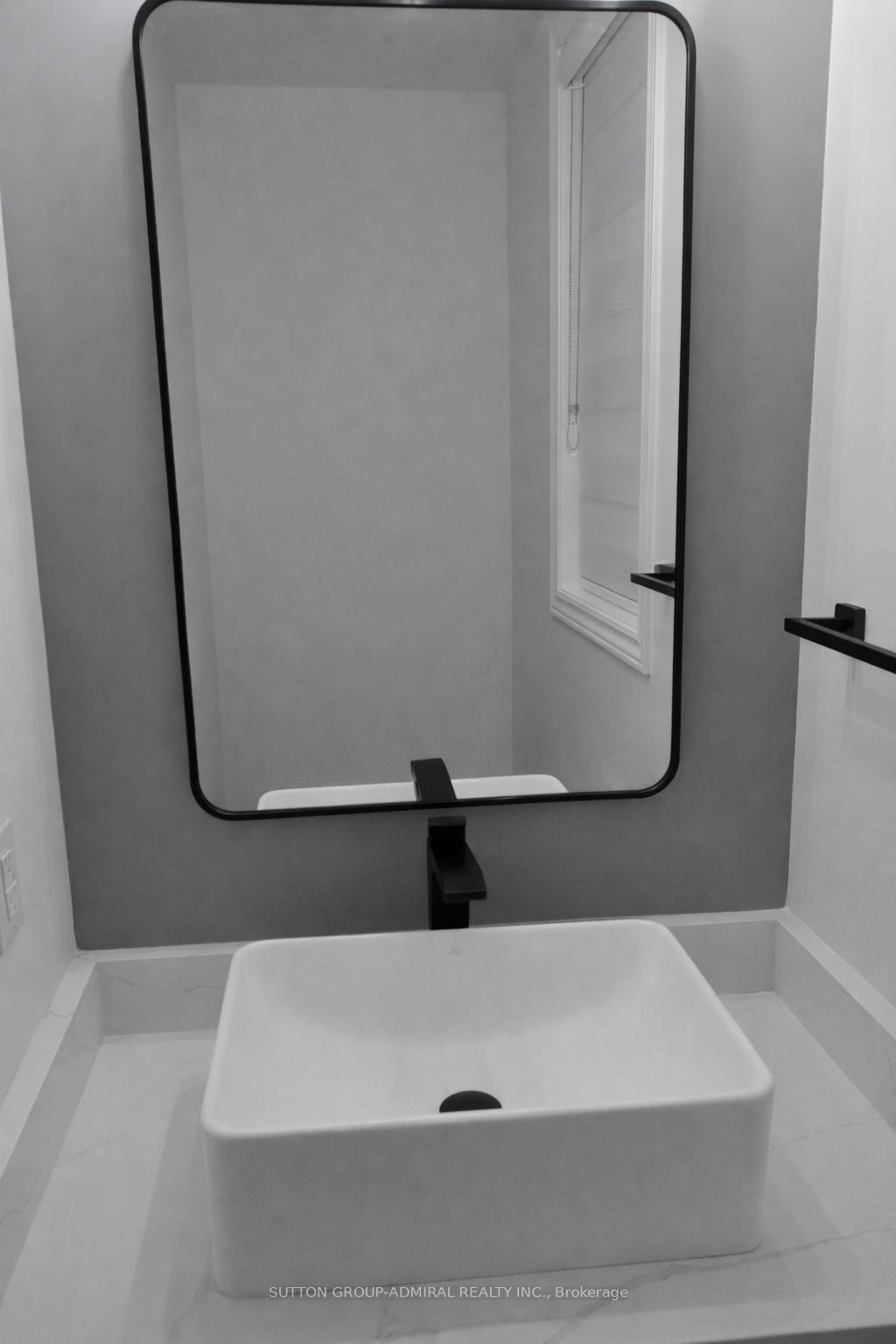 65 Barkerville Drive - Photo 4