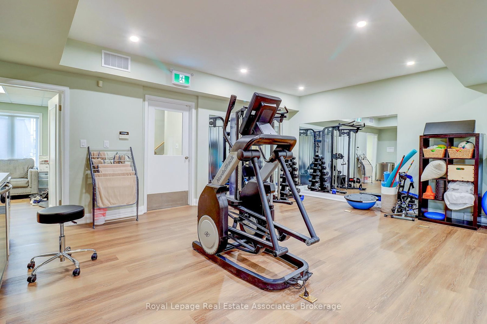 179 King Street E - Photo 23