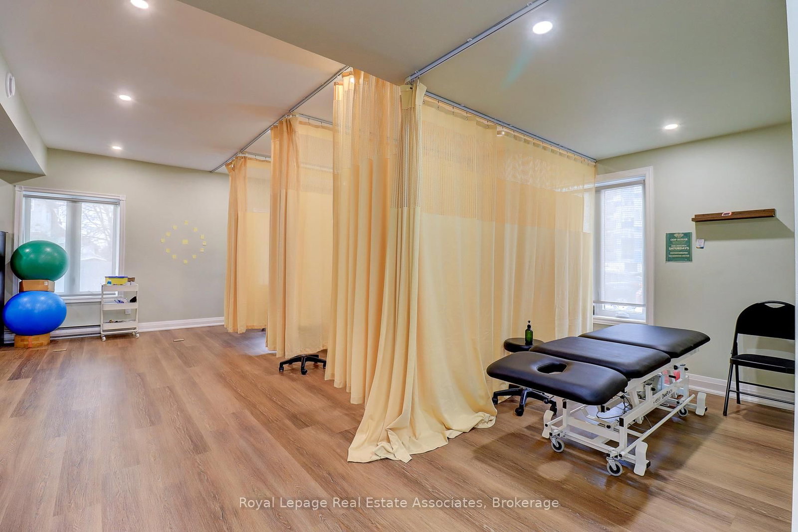 179 King Street E - Photo 28