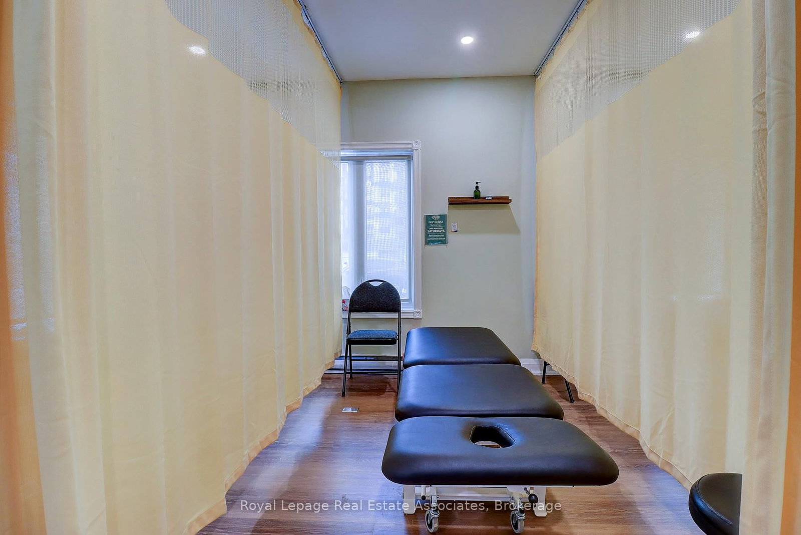 179 King Street E - Photo 31