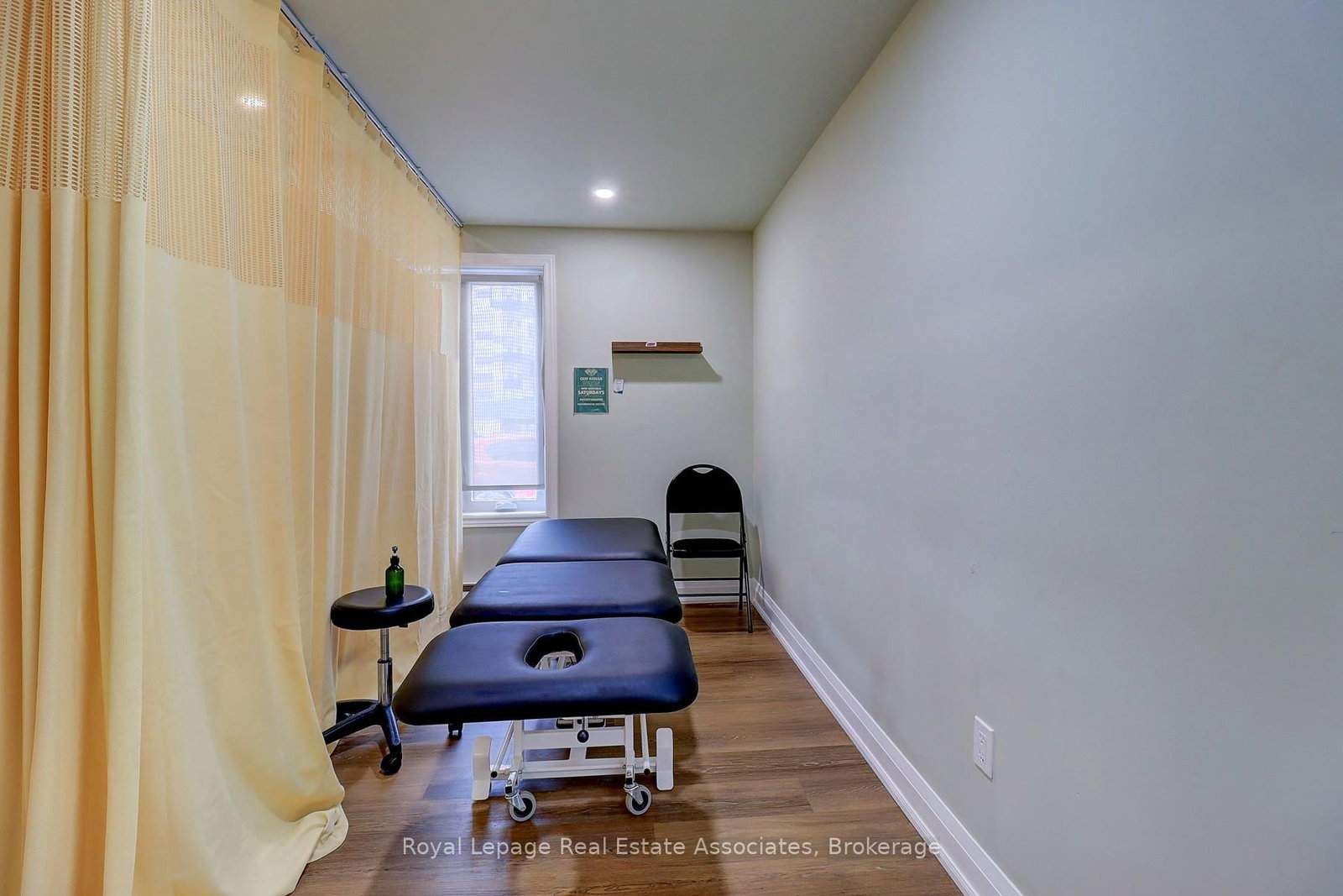 179 King Street E - Photo 32