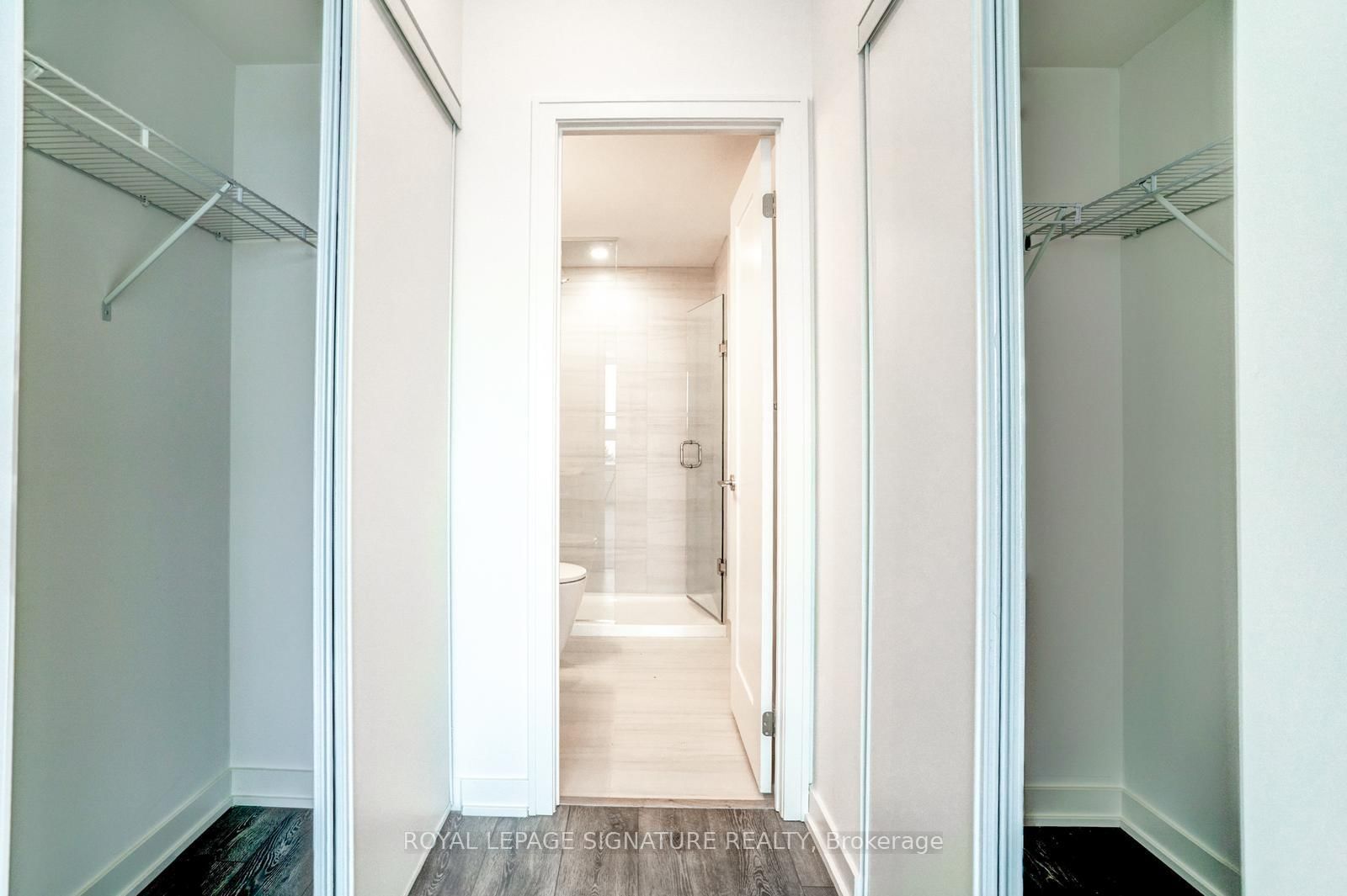 Condo for sale at 814-2 Manderley Drive, Toronto, Ontario, M1N 0C7 - Birchcliffe-Cliffside - MLS: E12936906