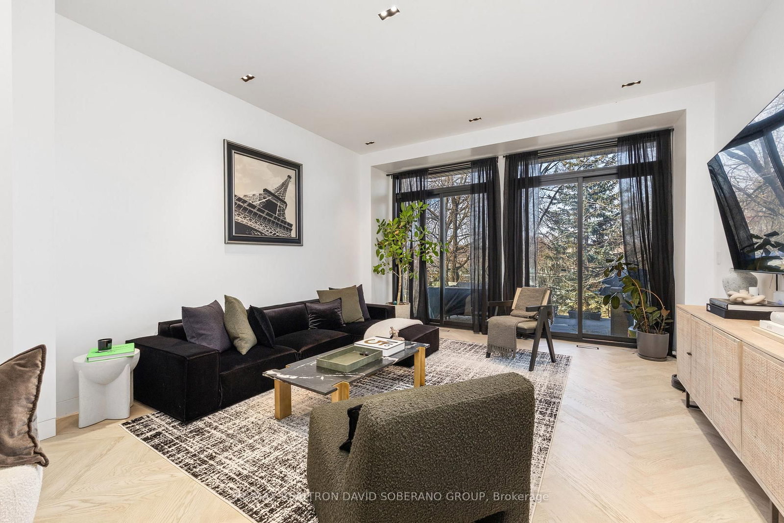 Detached House for sale at 90 East Lynn Avenue, Toronto, Ontario, M4C 3X2 - Woodbine Corridor - MLS: E12936918