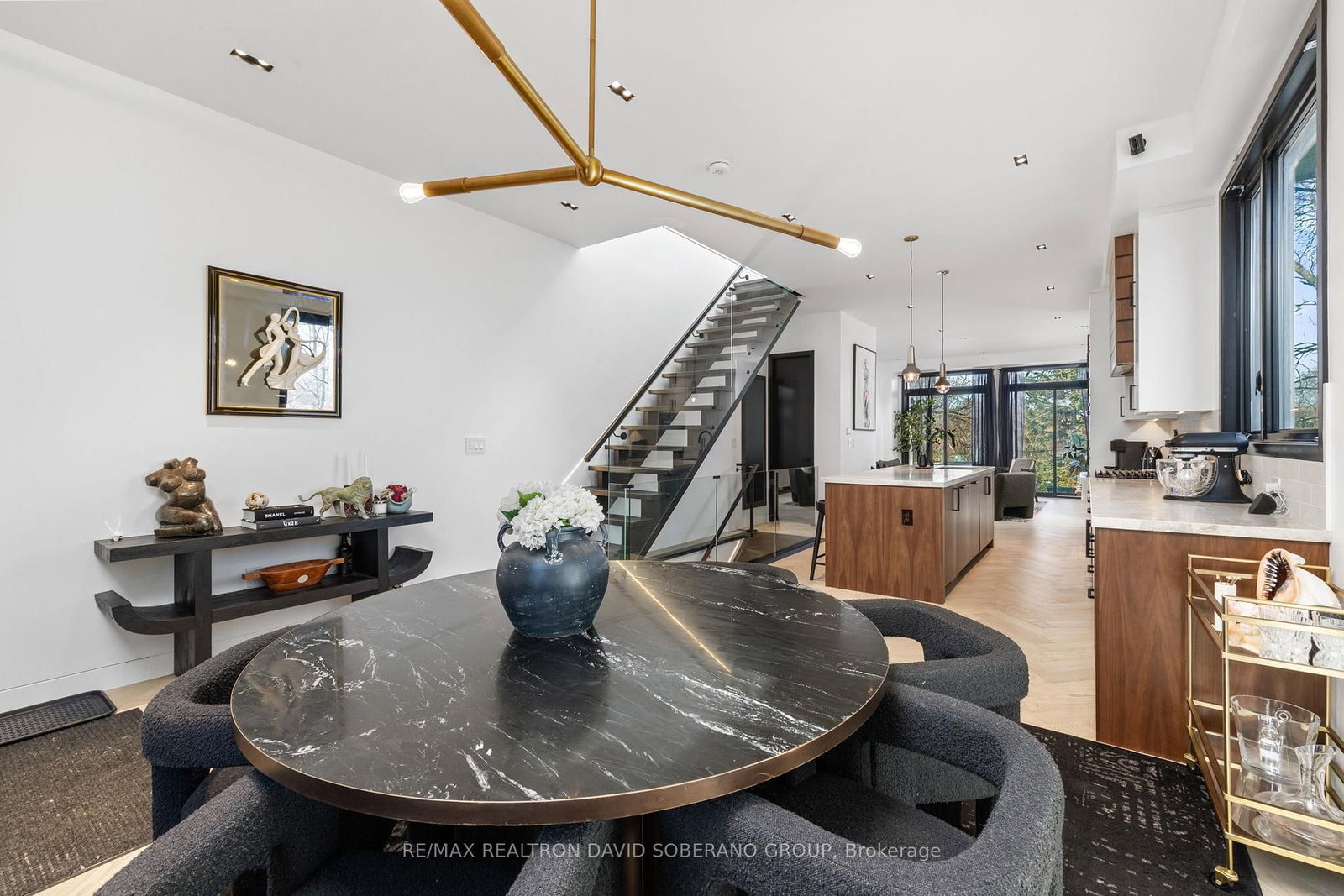 Detached House for sale at 90 East Lynn Avenue, Toronto, Ontario, M4C 3X2 - Woodbine Corridor - MLS: E12936918