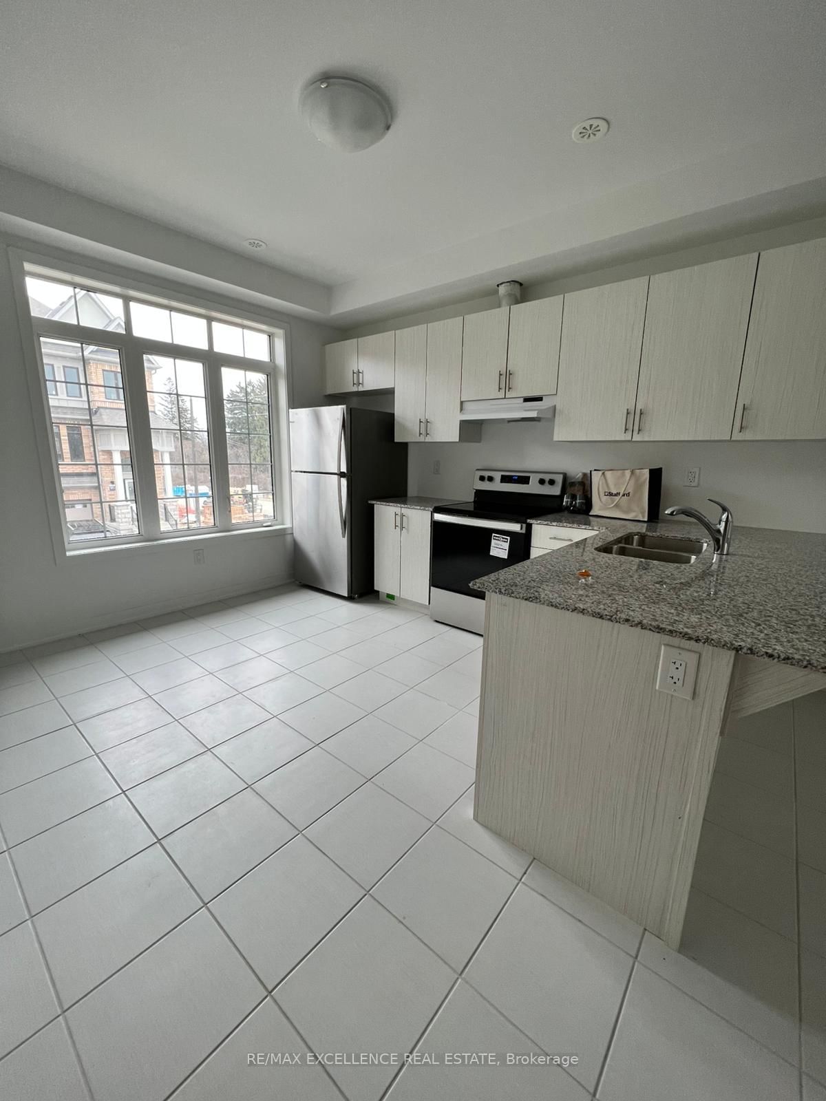 4 Calloway Drive - Photo 4