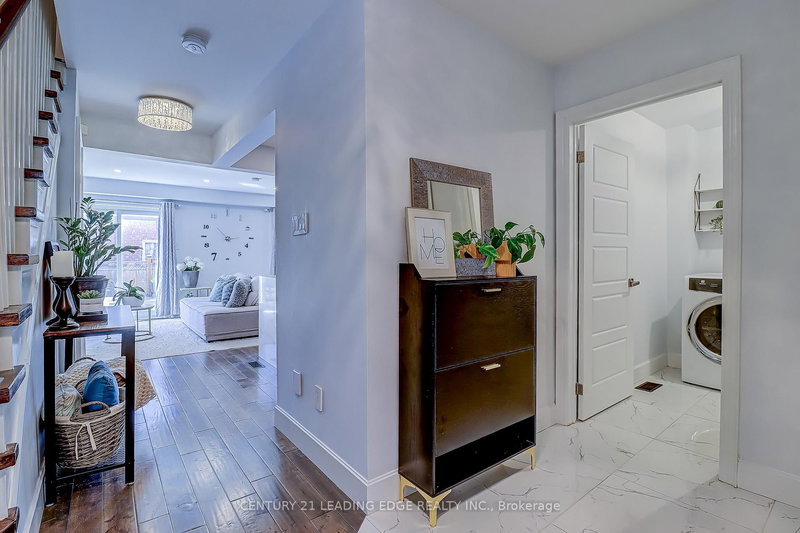 9 Card St, Ajax, L1T 3V1 | Image 3