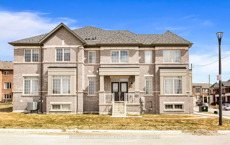 988 Grosbeak Tr, Pickering, L1X 0P6 | Image 3