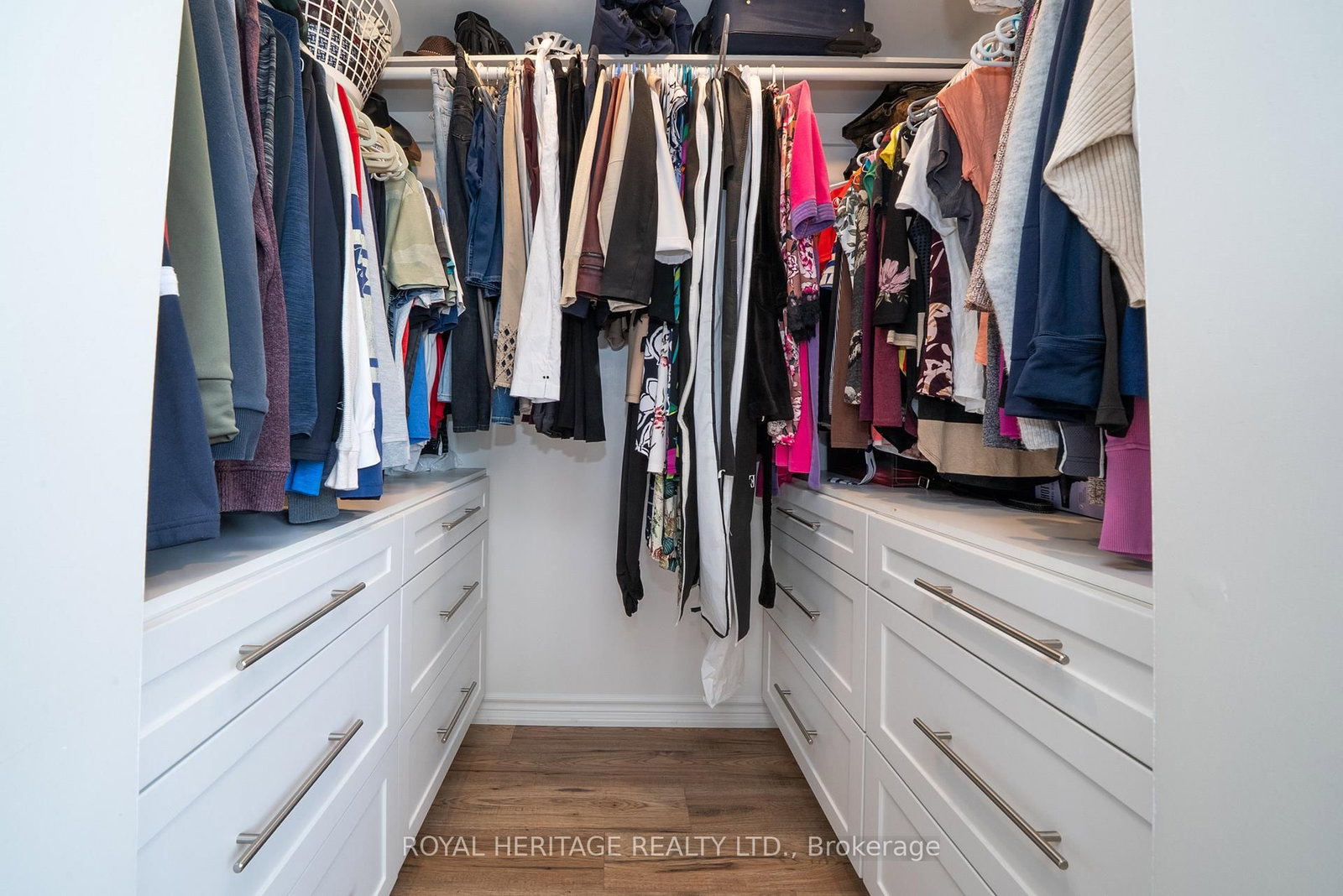 Townhouse for sale at 201-10 Bassett Boulevard, Whitby, Ontario, L1N 9C8 - Pringle Creek - MLS: E12938210