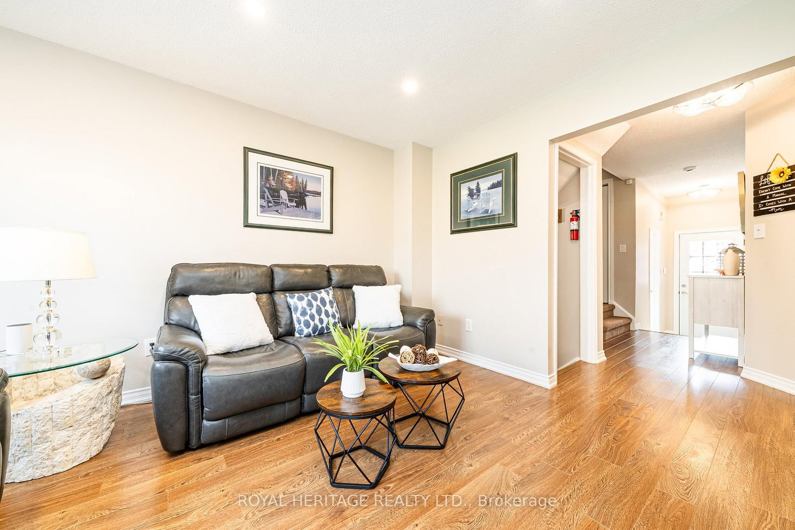 Townhouse for sale at 201-10 Bassett Boulevard, Whitby, Ontario, L1N 9C8 - Pringle Creek - MLS: E12938210