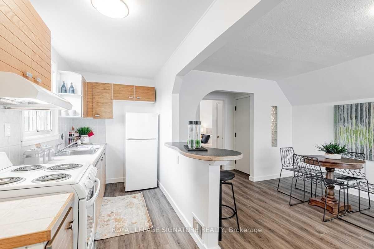 Detached House for lease at Upper-179 Clonmore Drive, Toronto, Ontario, M1N 1Y2 - Birchcliffe-Cliffside - MLS: E12938486