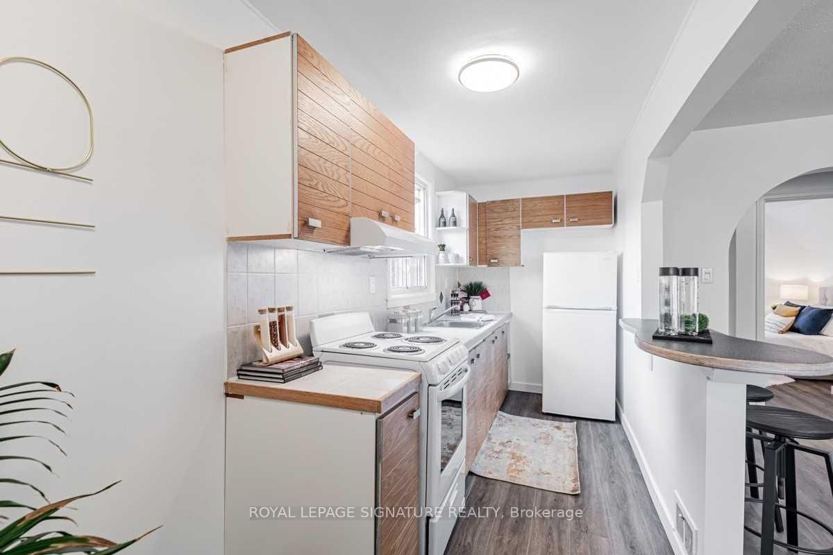 Detached House for lease at Upper-179 Clonmore Drive, Toronto, Ontario, M1N 1Y2 - Birchcliffe-Cliffside - MLS: E12938486