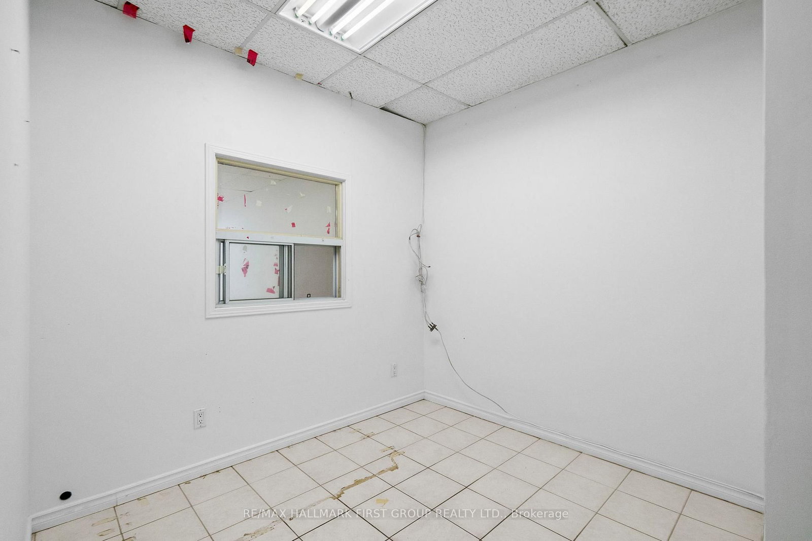 608 Gerrard Street E - Photo 8