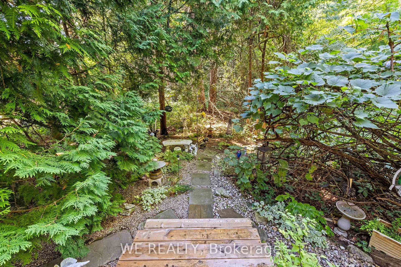 Detached House for sale at 2120 Lynn Heights Drive, Pickering, Ontario, L1X 2S1 - Liverpool - MLS: E12938978