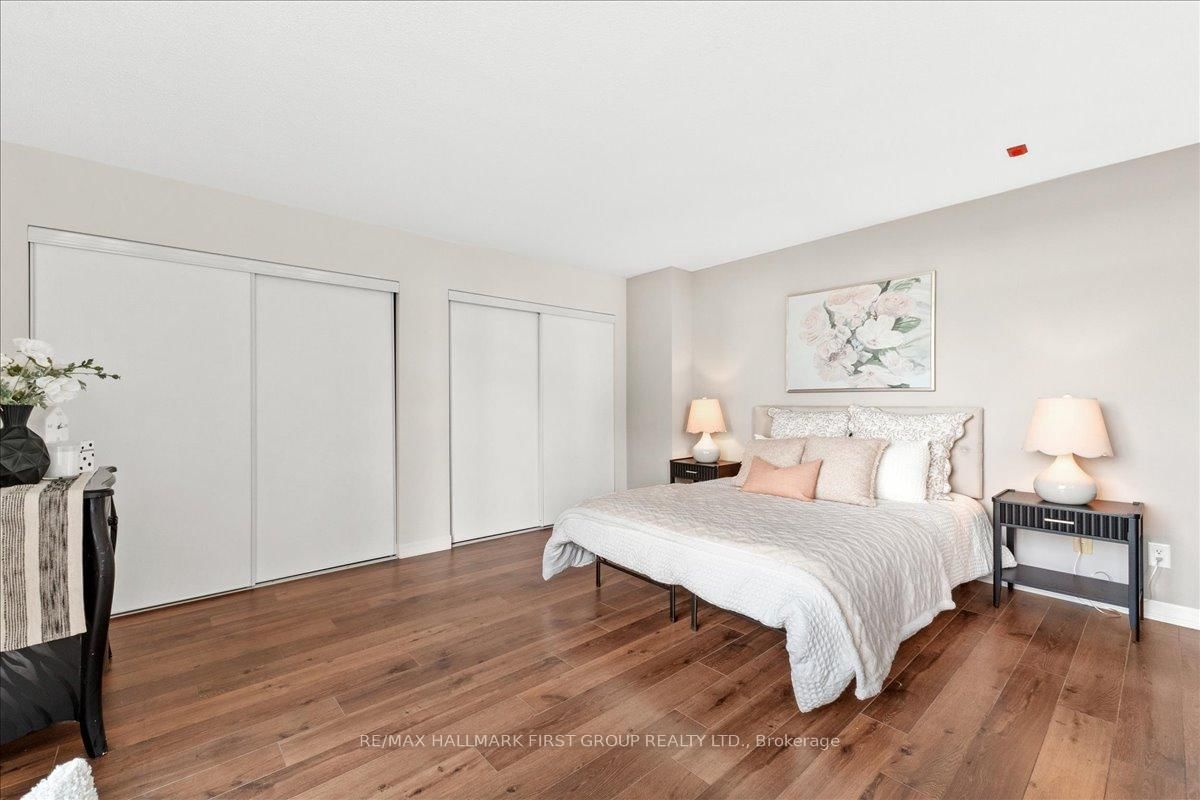 Condo for sale at 303-1600 Charles Street, Whitby, Ontario, L1N 0G4 - Port Whitby - MLS: E12938994