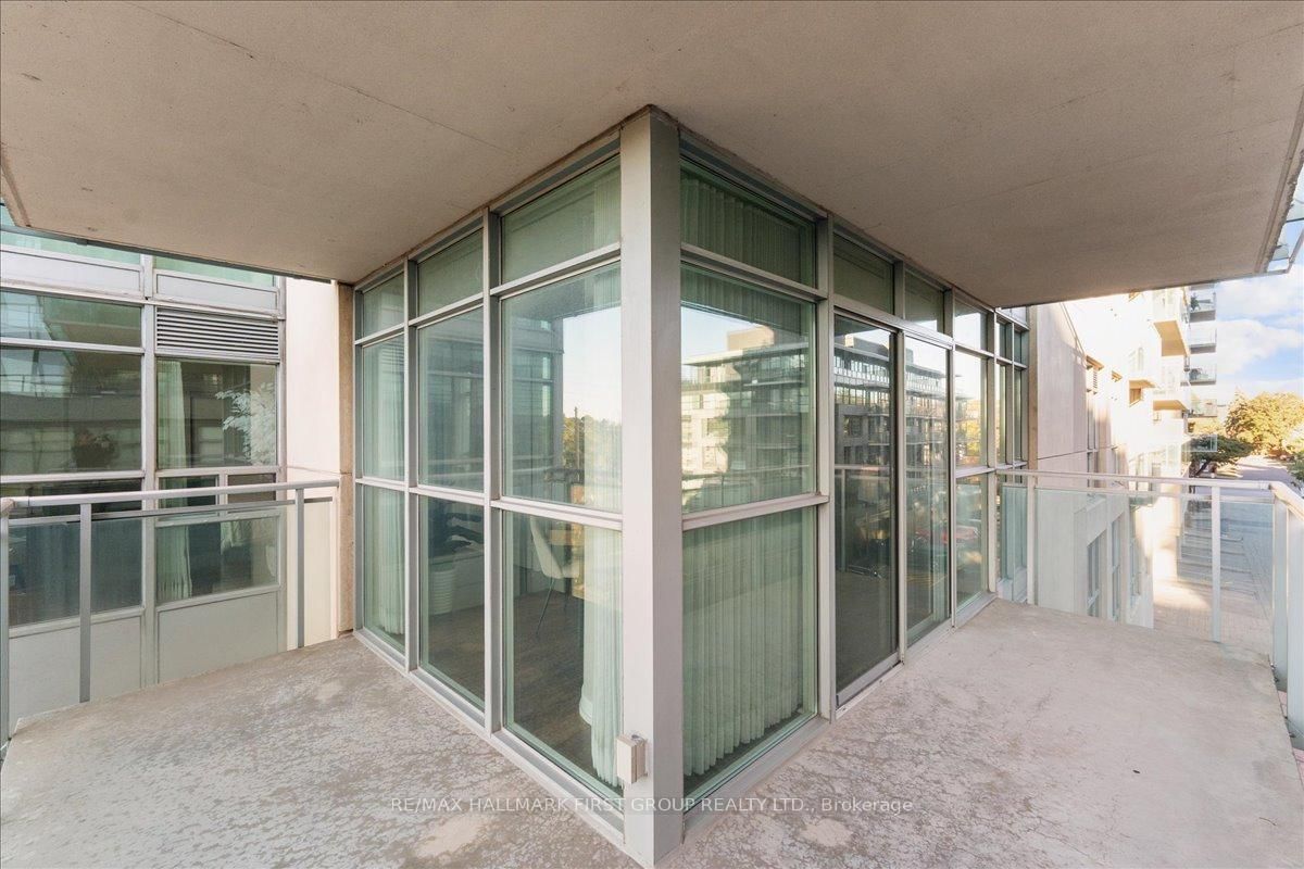 Condo for sale at 303-1600 Charles Street, Whitby, Ontario, L1N 0G4 - Port Whitby - MLS: E12938994