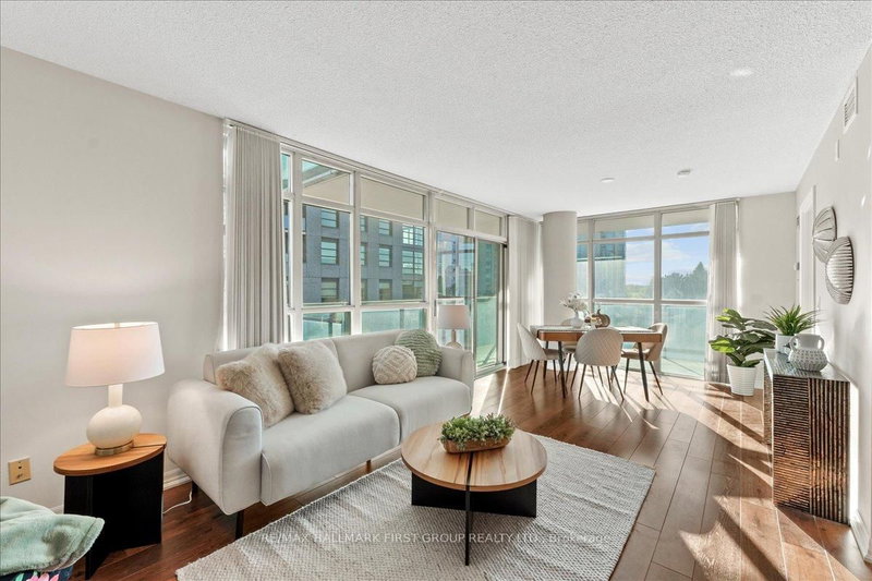 303 - 1600 Charles St, Whitby, L1N 0G4 | Image 3