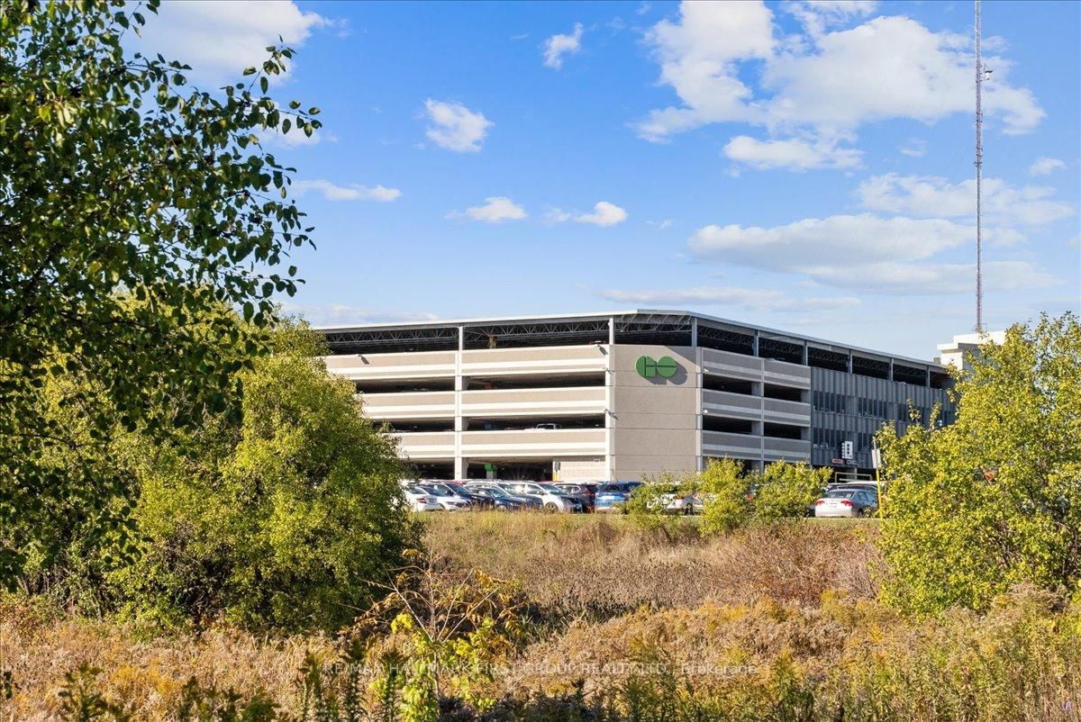 Condo for sale at 303-1600 Charles Street, Whitby, Ontario, L1N 0G4 - Port Whitby - MLS: E12938994