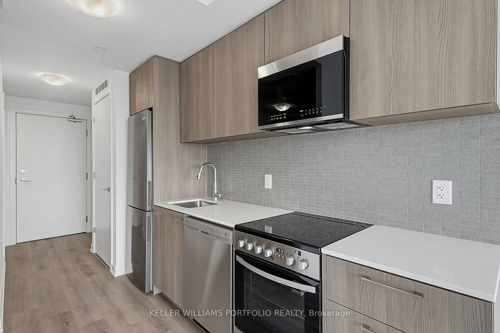 7439 Kingston Road, Unit 1008 - Photo 4