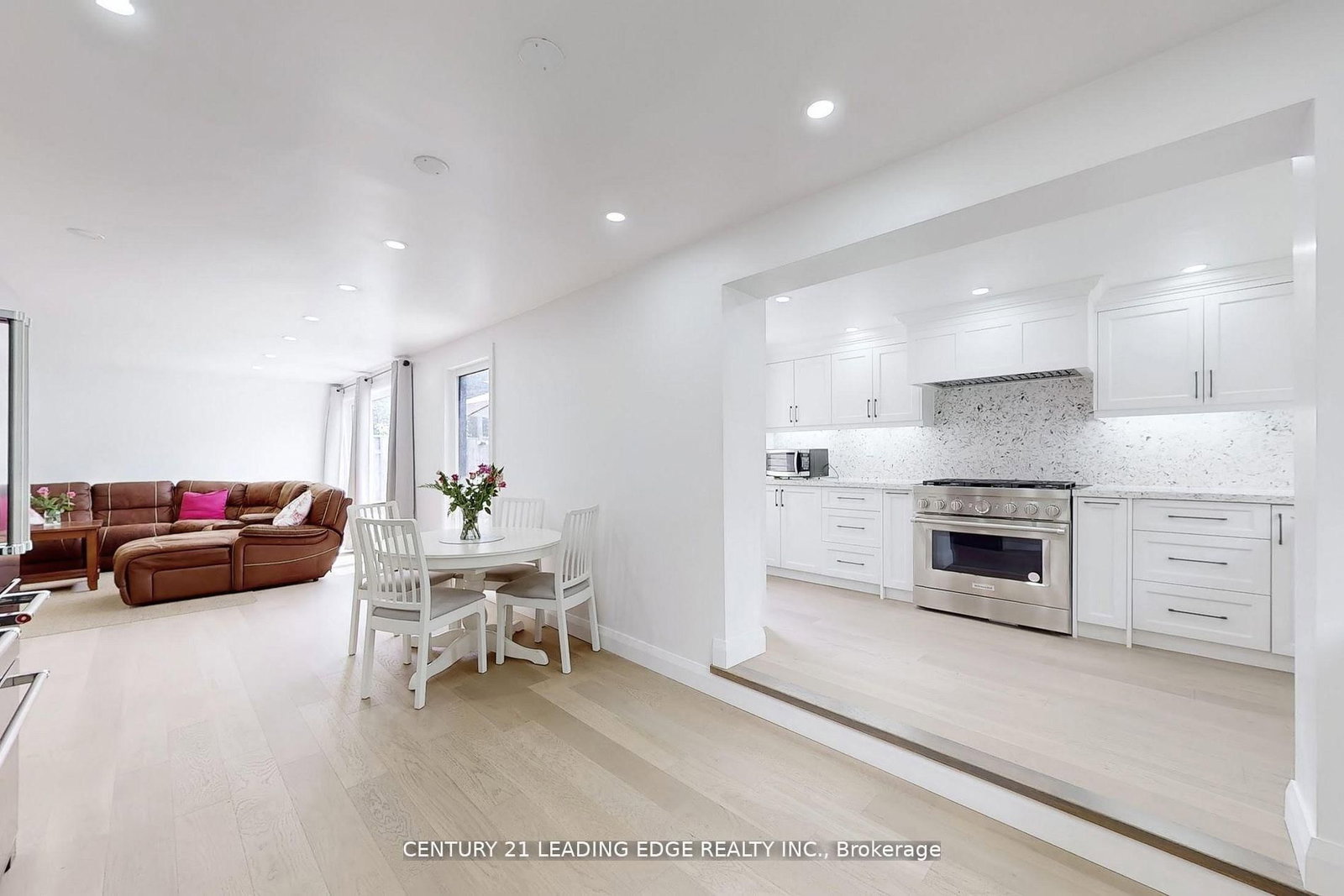 20 Bypass Court, Toronto, ON, photo 5