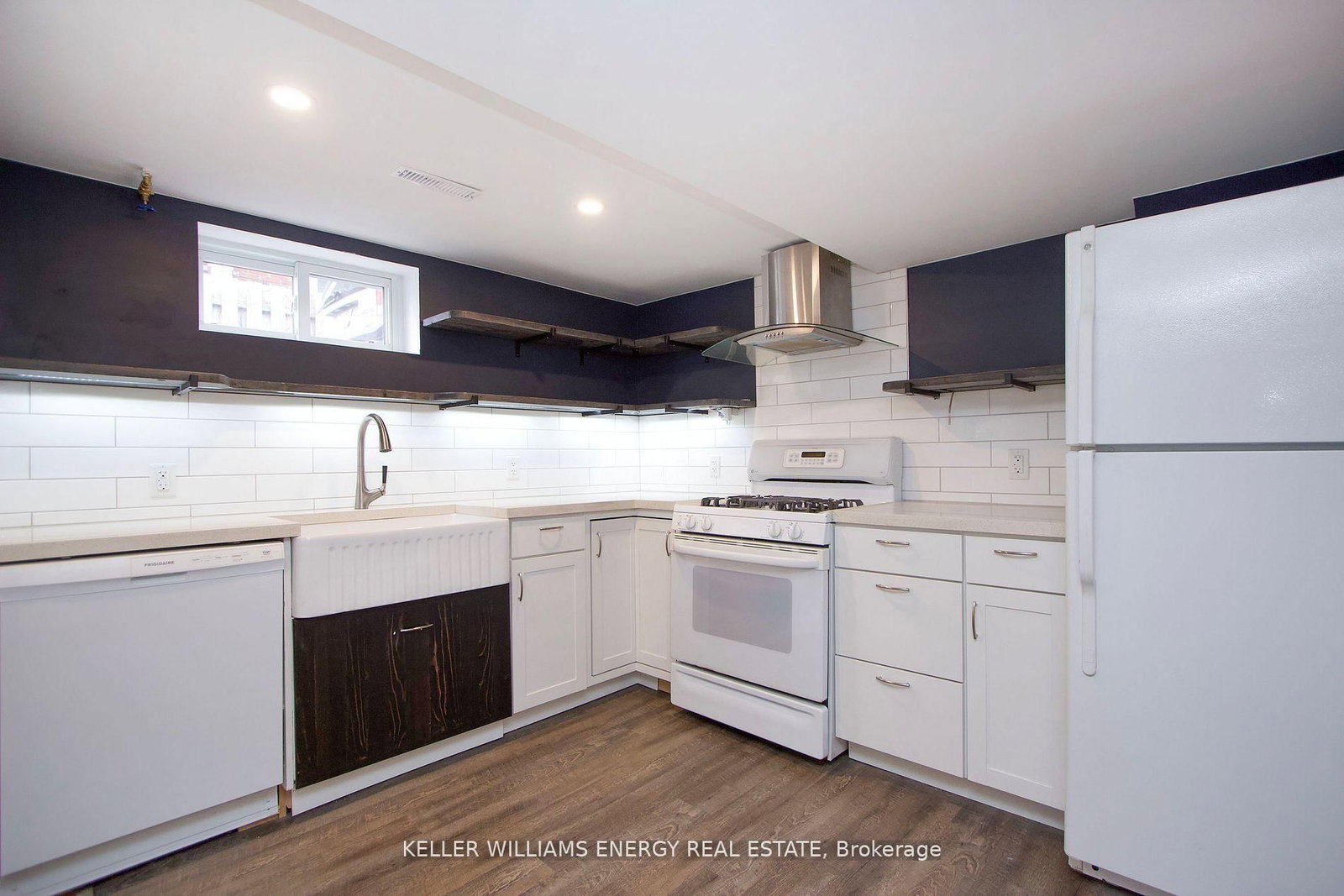 54 Chadburn Street, Unit Bsmt - Photo 5