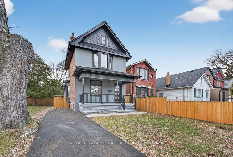 290 Chisholm Ave, Toronto, M4C 4W7 | Image 2