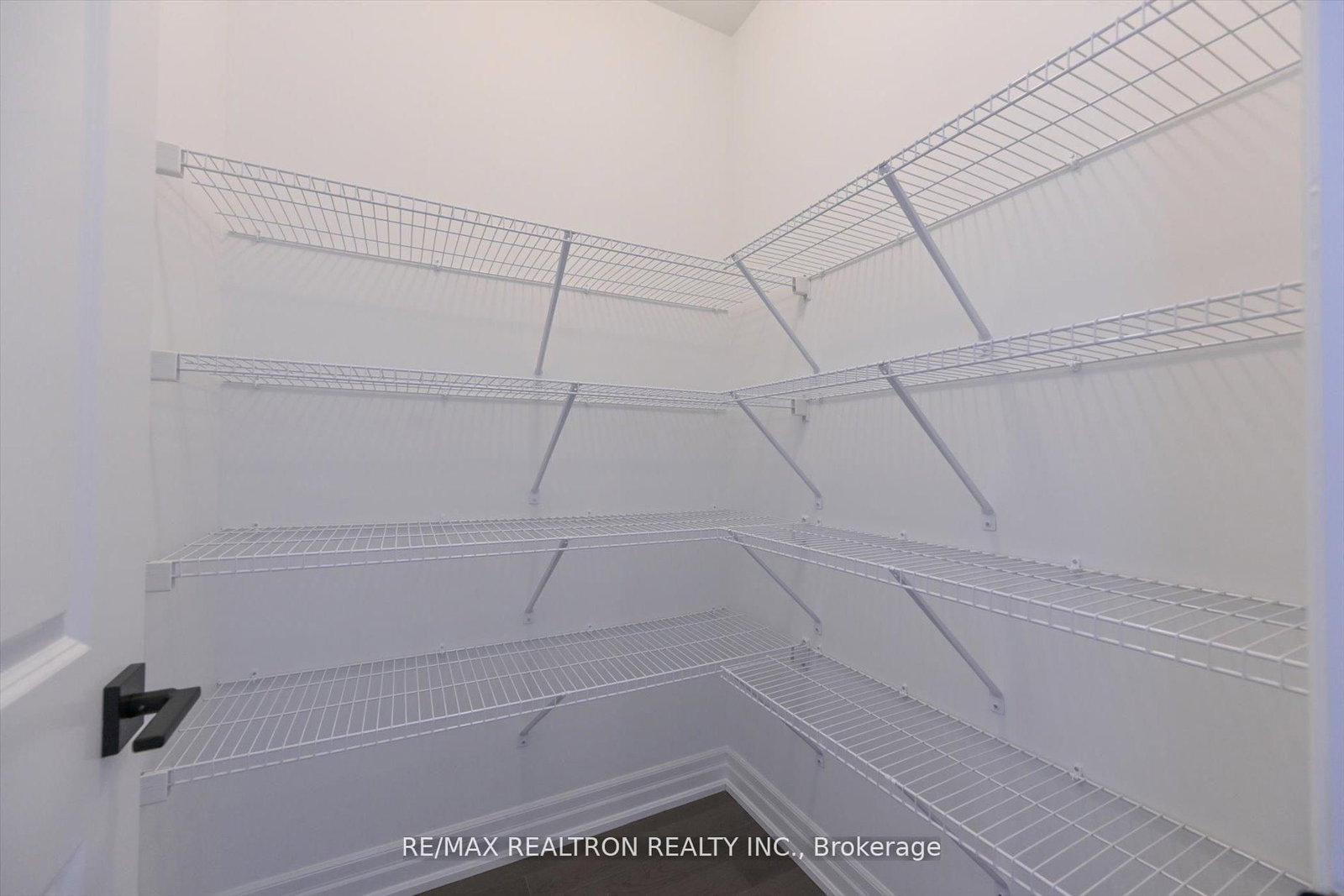 2858 Foxden Square - Photo 32