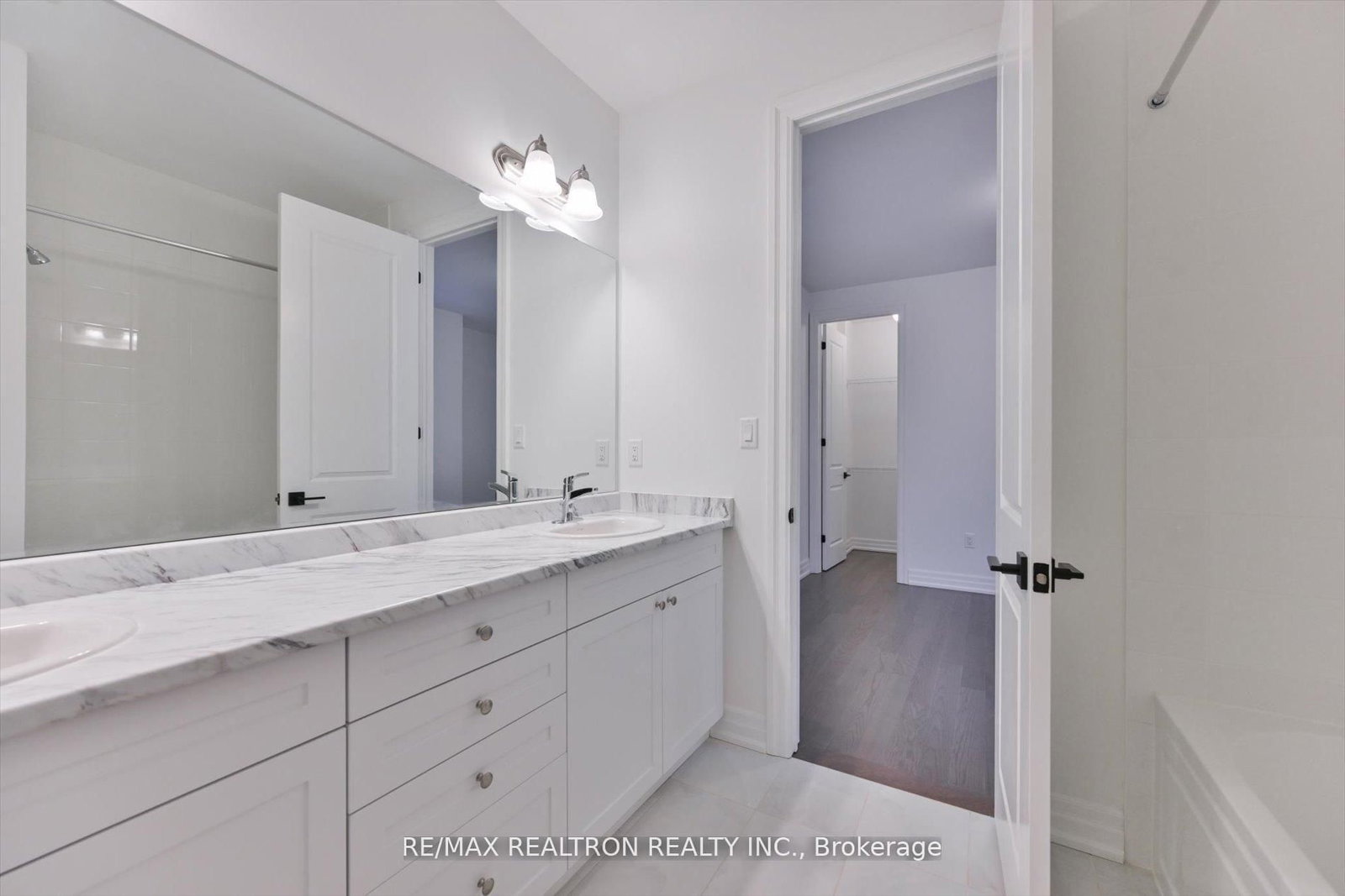 2858 Foxden Square - Photo 37