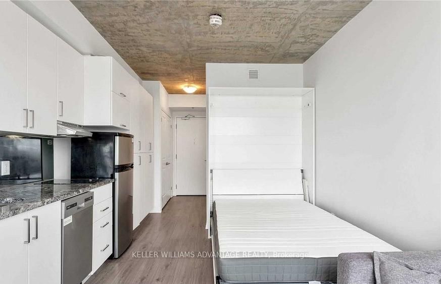 1900 Simcoe Street N, Unit 434 - Photo 14