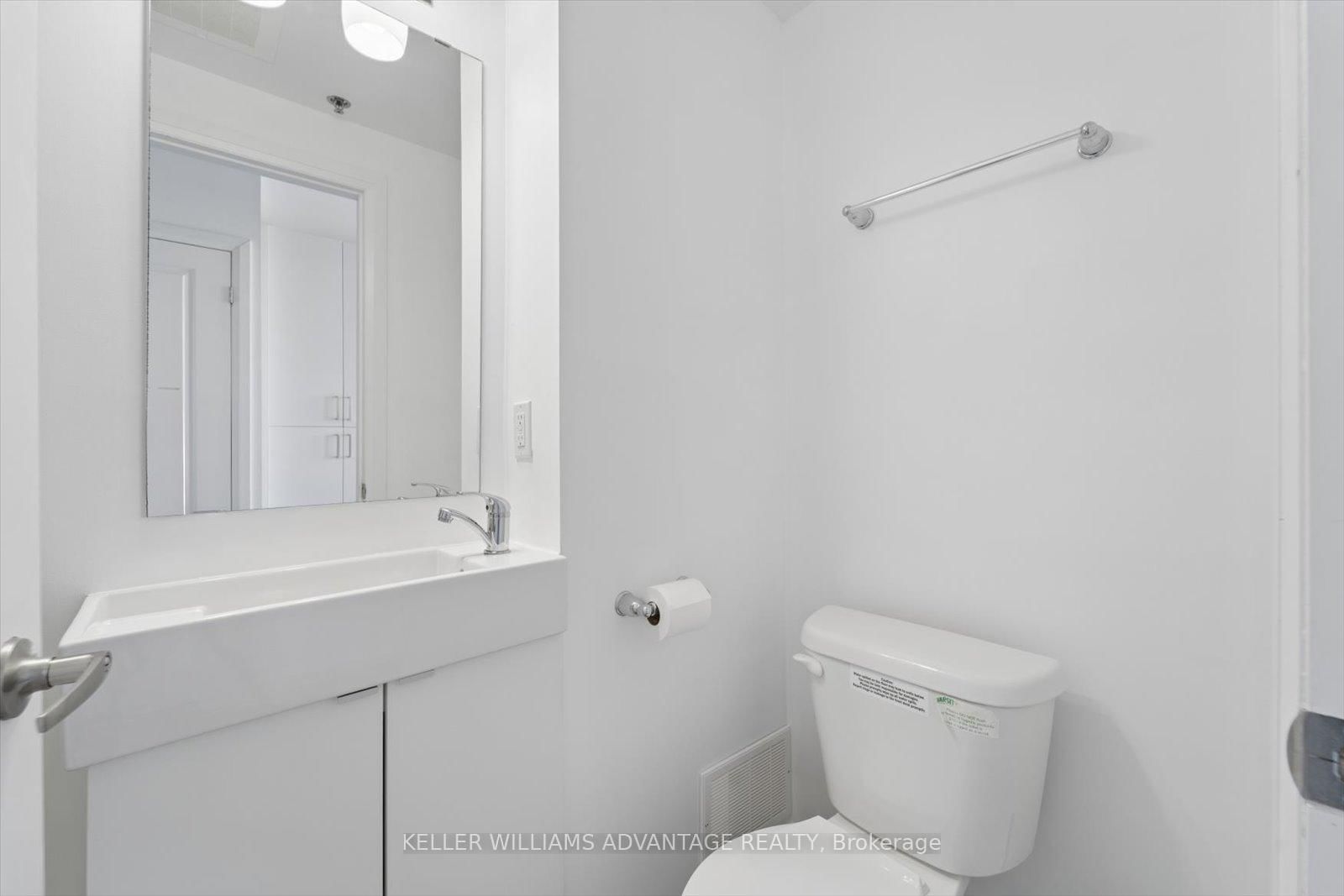 1900 Simcoe Street N, Unit 434 - Photo 15