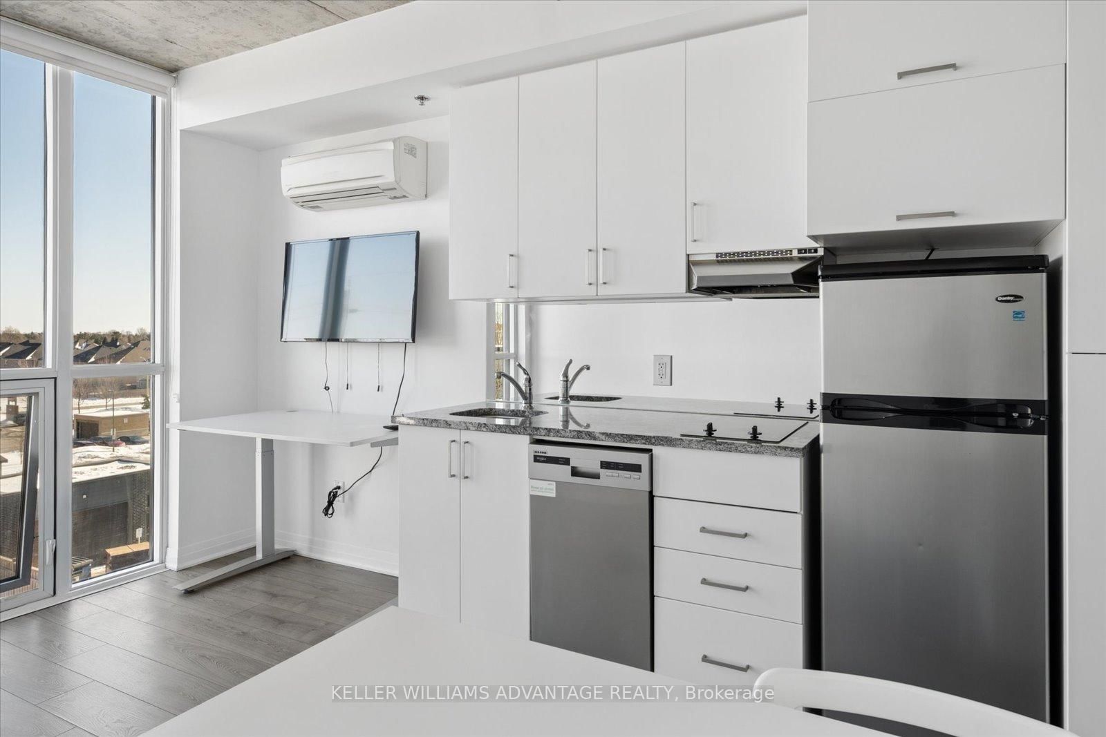 1900 Simcoe Street N, Unit 434 - Photo 8