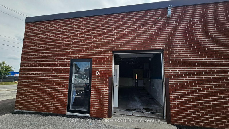 B - 126 Sinnott Rd, Toronto, M1L 4N2 | Image 3