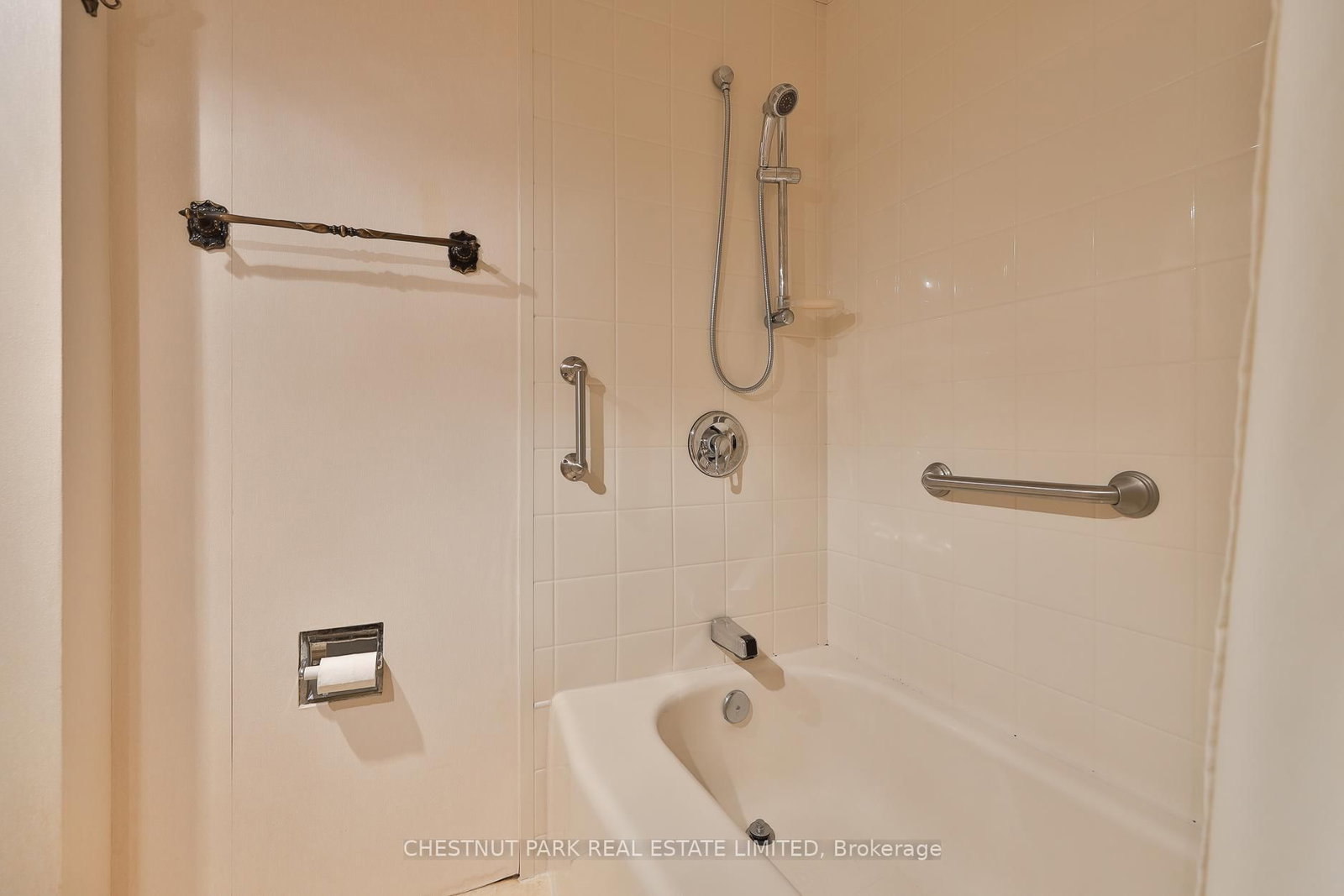 Townhouse for sale at 56-107 Burrows Hall Boulevard, Toronto, Ontario, M1B 1Z7 - Malvern - MLS: E12941468