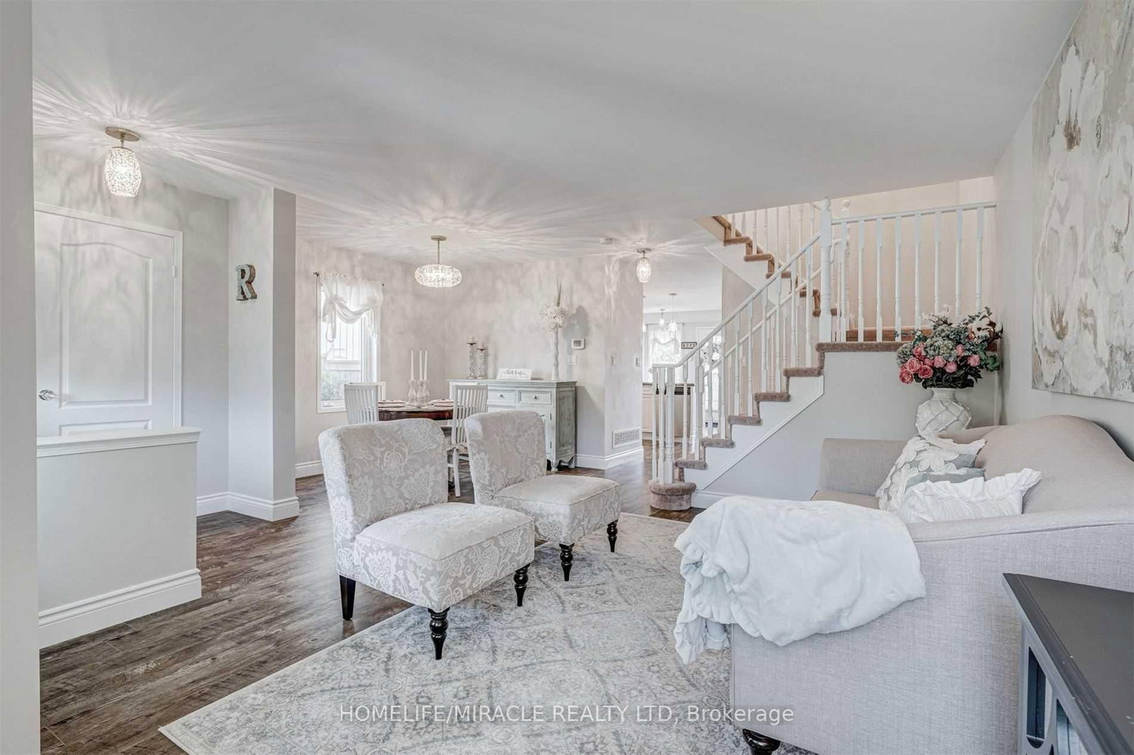 149 Carnwith Drive E - Photo 15