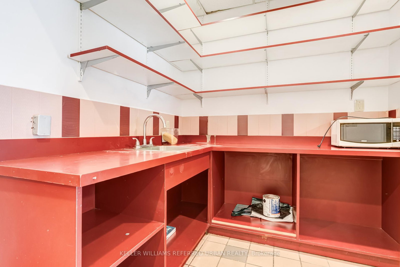 706 Pape Avenue - Photo 13