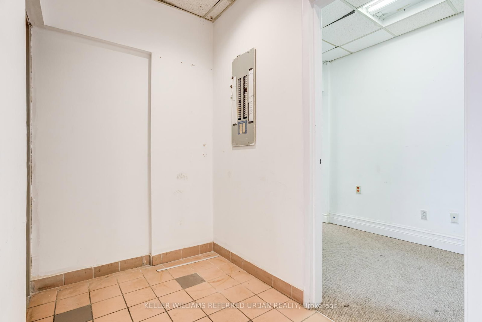 706 Pape Avenue - Photo 16