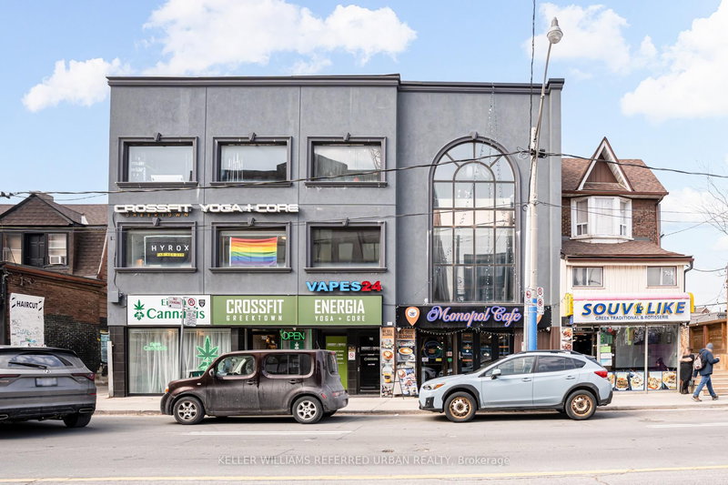 706 Pape Ave, Toronto, M4K 3S7 | Image 2