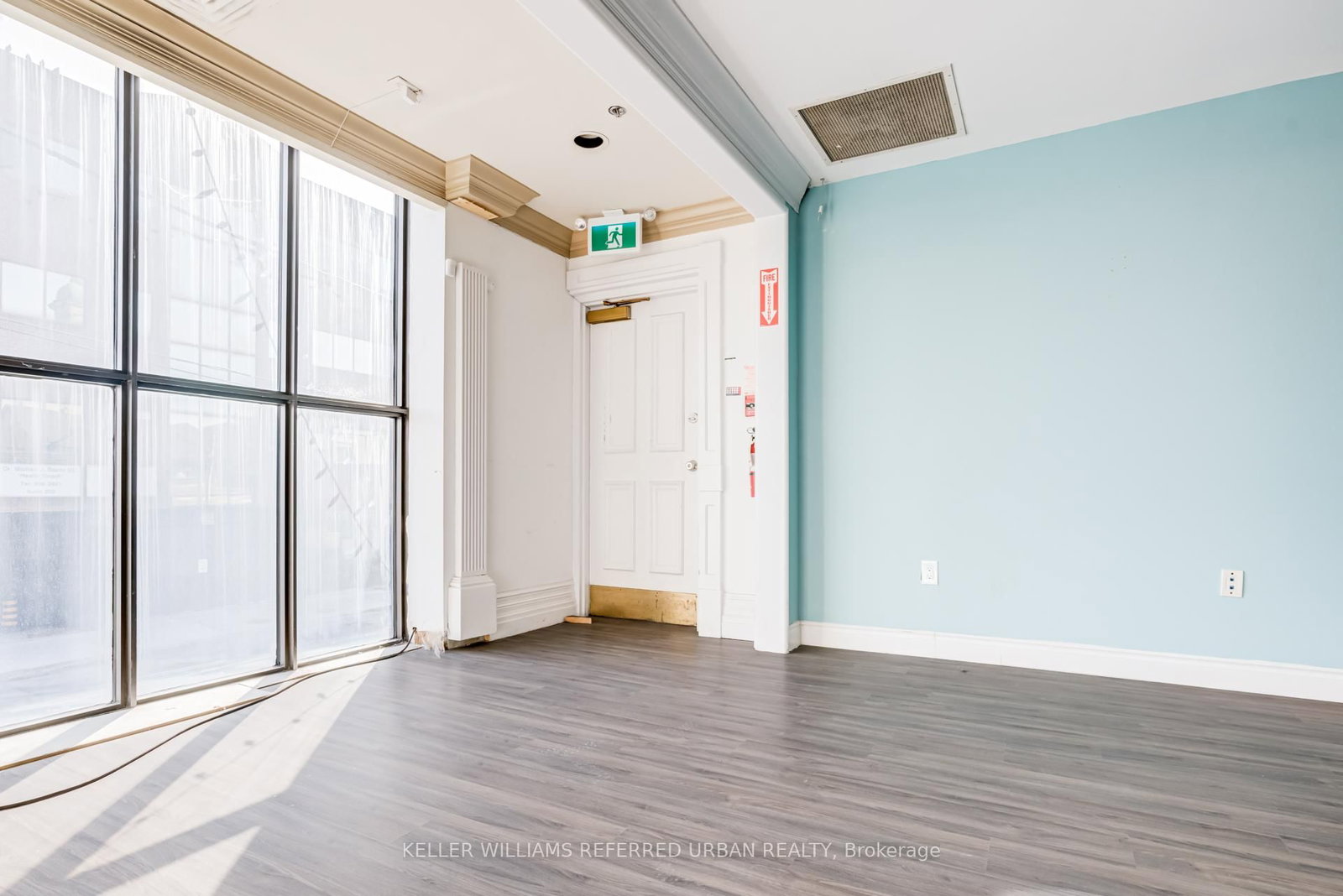 706 Pape Avenue - Photo 5