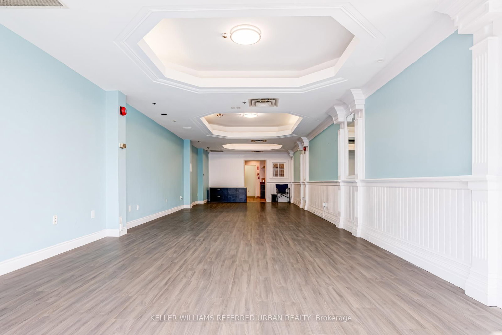 706 Pape Avenue - Photo 7