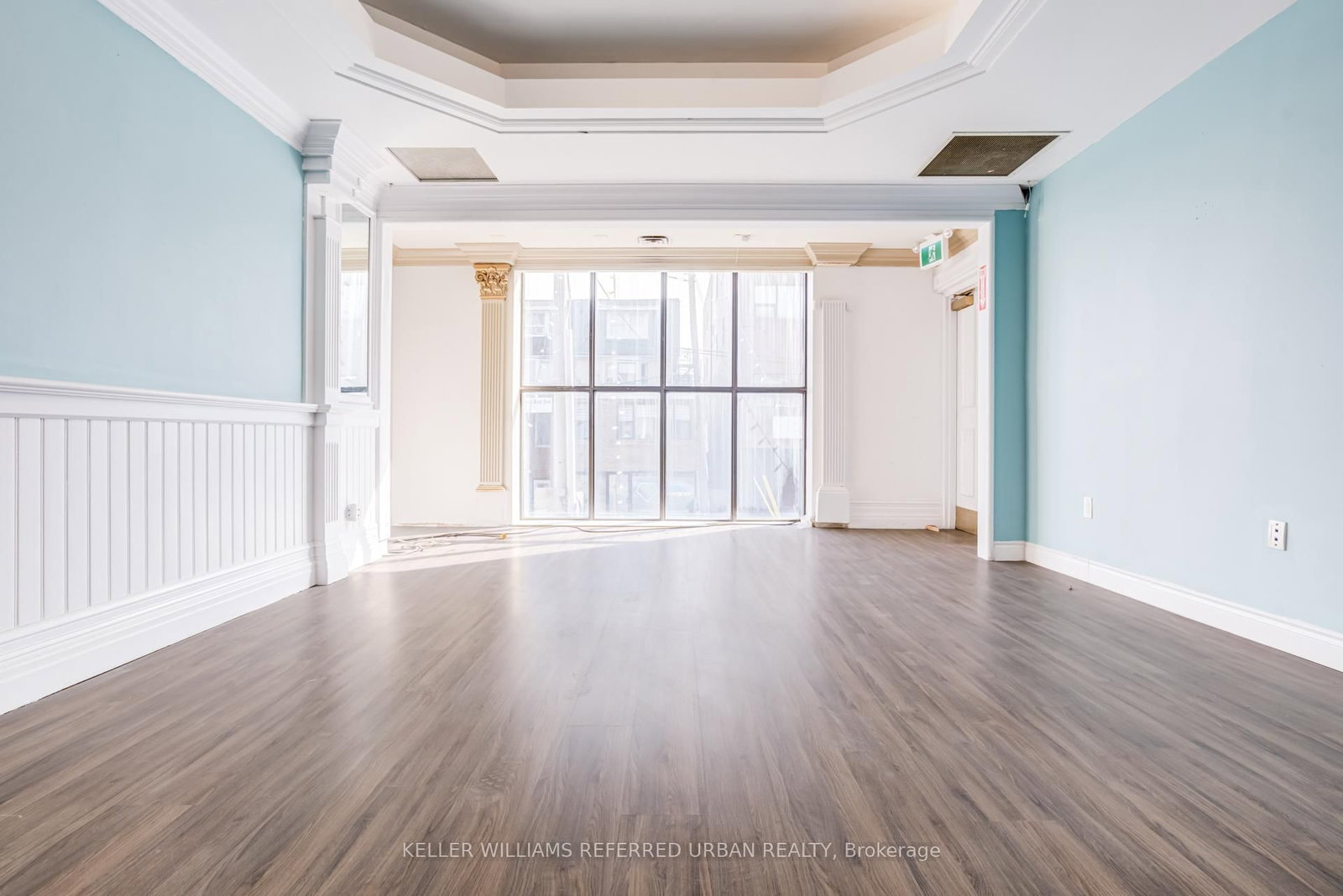 706 Pape Avenue - Photo 8