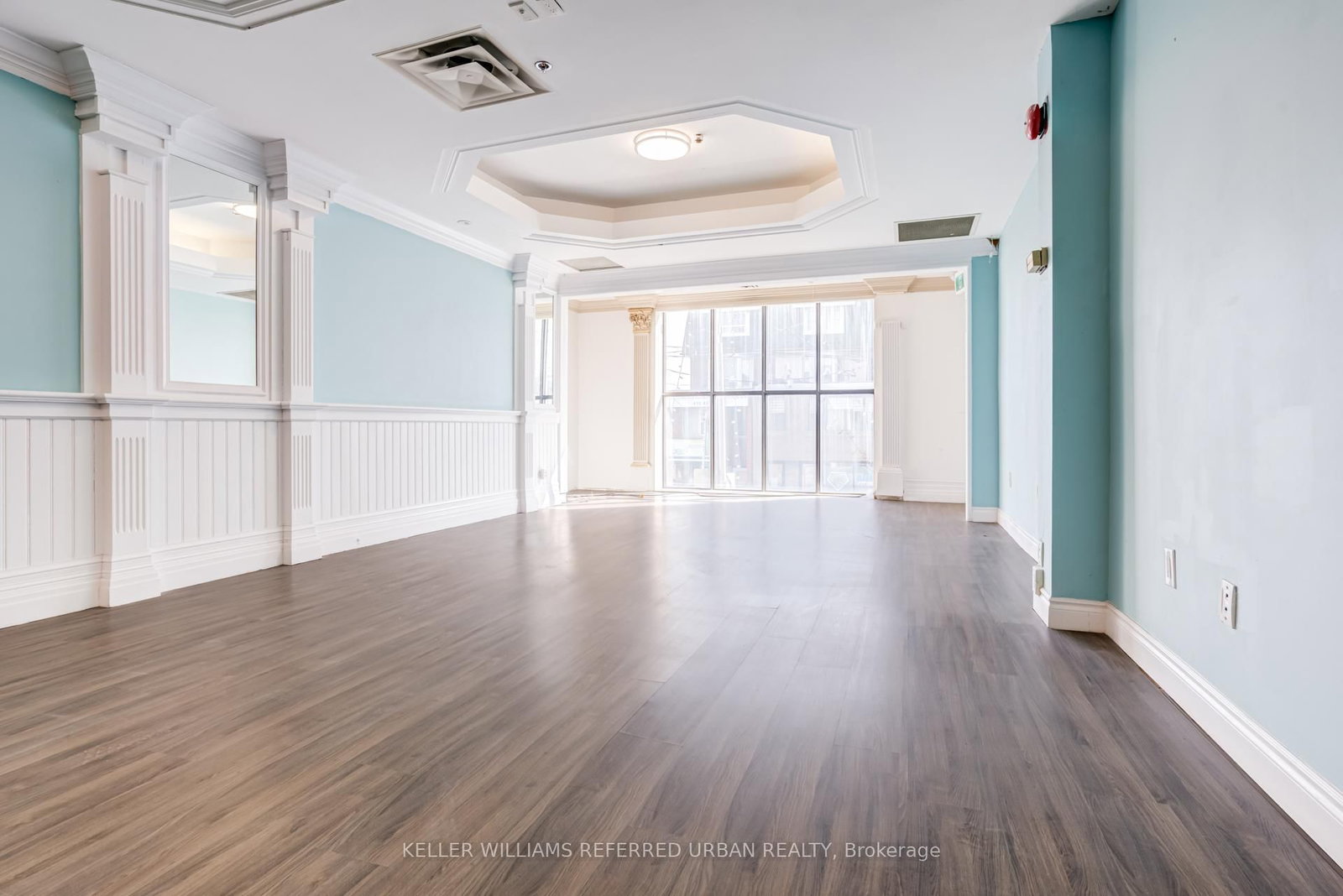 706 Pape Avenue - Photo 9