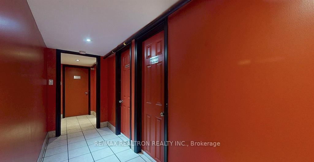 588 Danforth Avenue - Photo 26