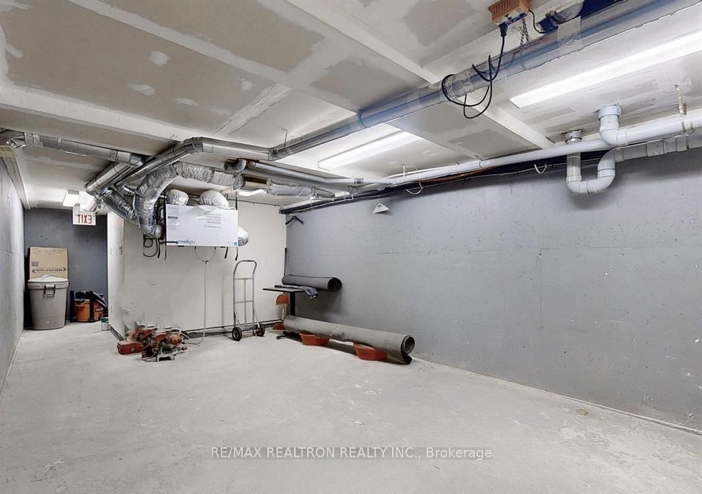 588 Danforth Avenue - Photo 28