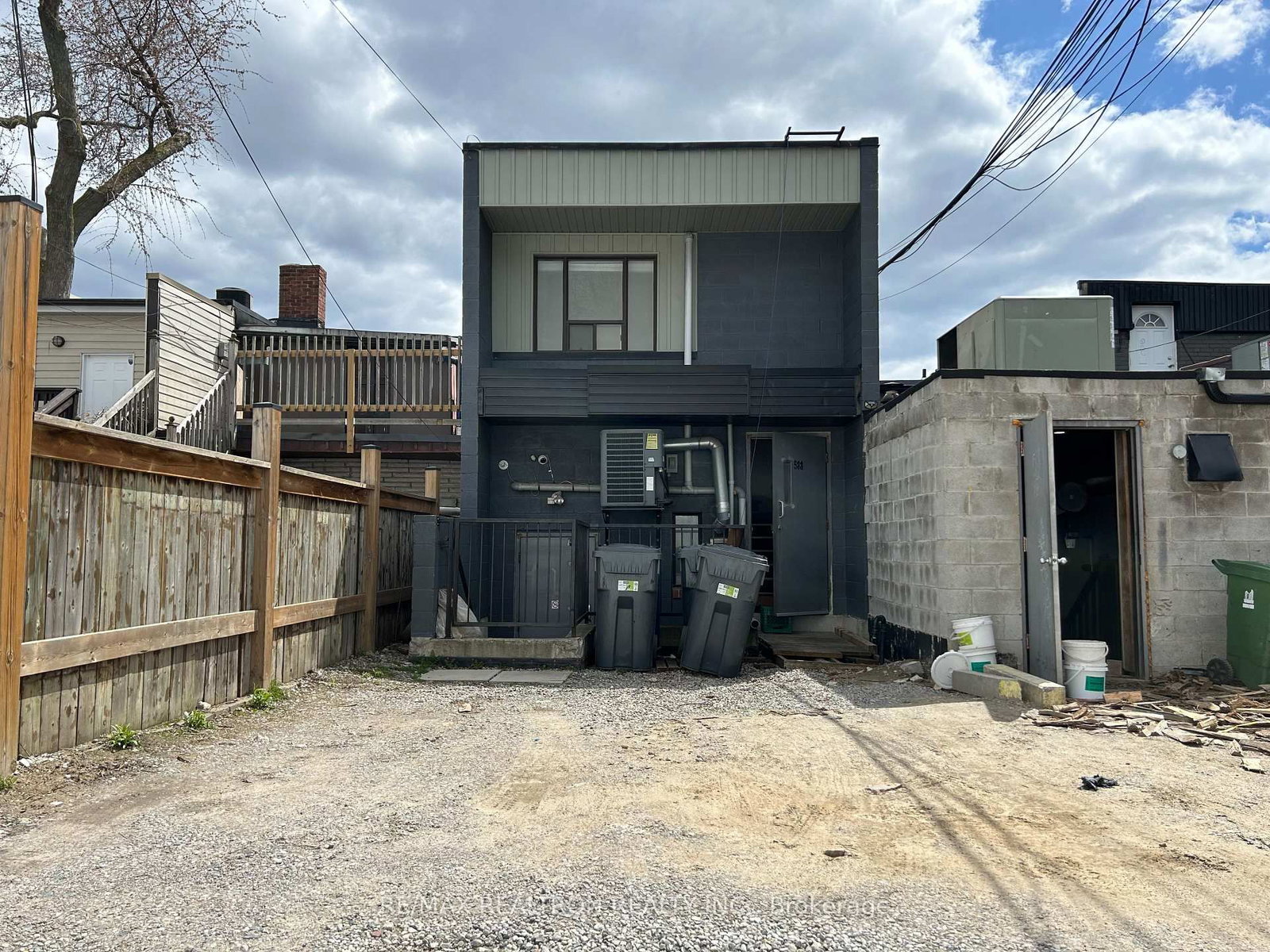 588 Danforth Avenue - Photo 30